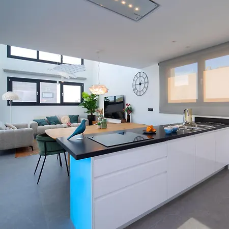 فيلة Dorada By Interhome *